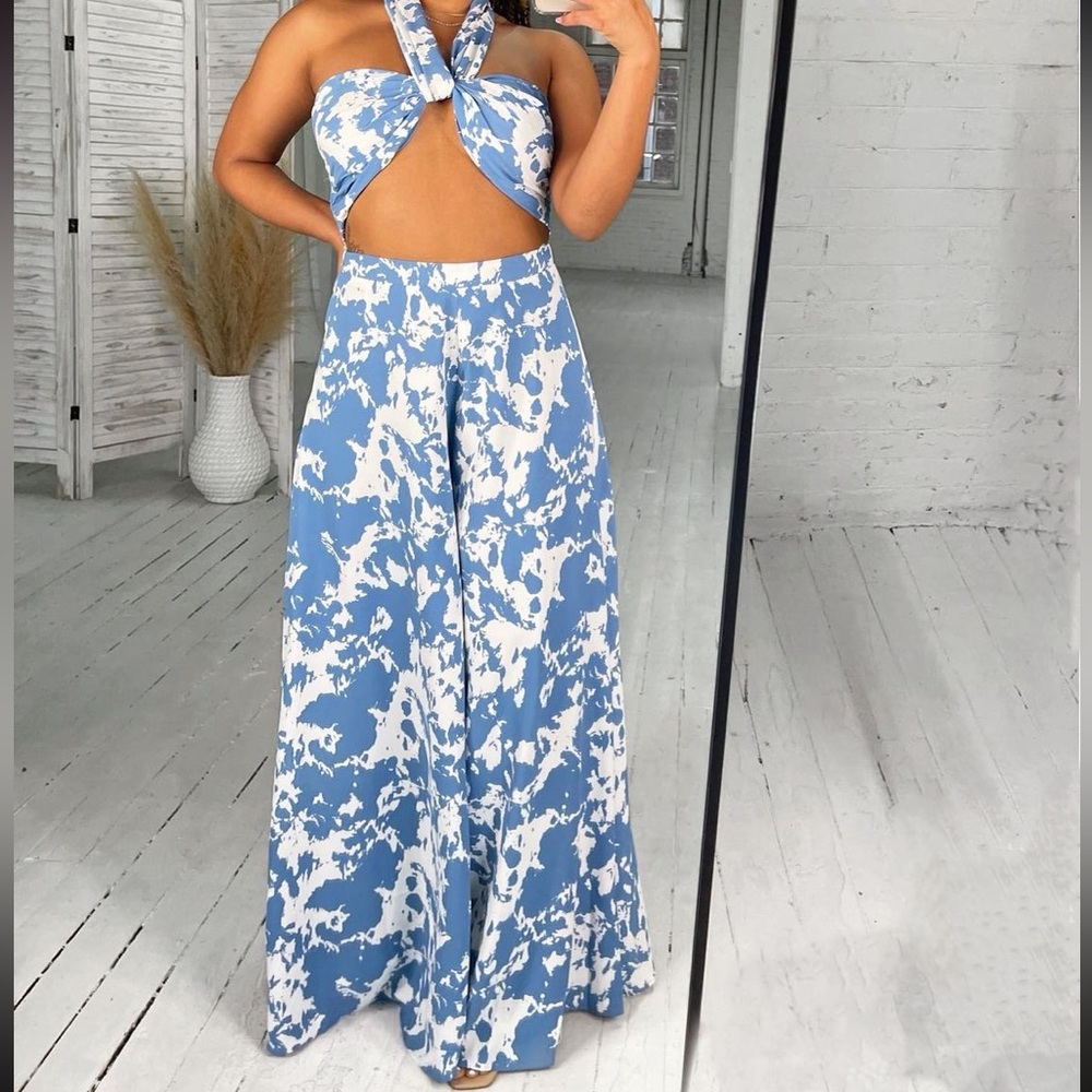 2-piece blue patterned aet